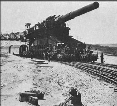 photo of Schwerer Gustav german ww2 railroad gun in